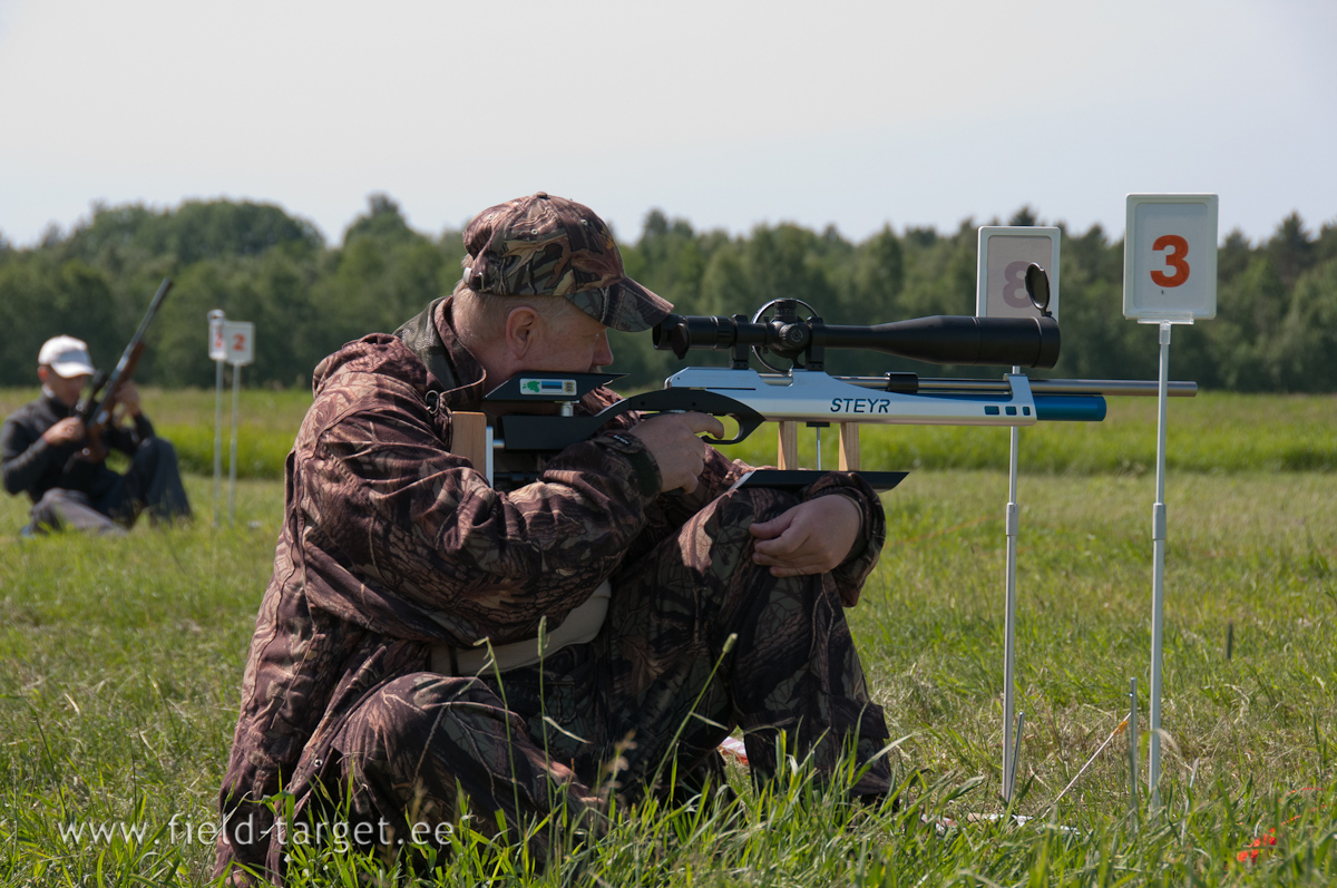Hannes Kruus with Steyr LG110 FT on Line 3